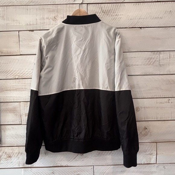 Guess Los Angeles Windbreaker Jacket Black And White SZ XXL LA - Picture 6 of 9